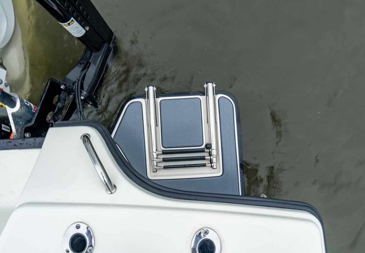 Boarding Ladder on Pathfinder 2600 TRS.